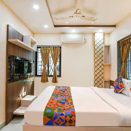Fabexpress Scholer Motel โกลกาตา ภายนอก รูปภาพ