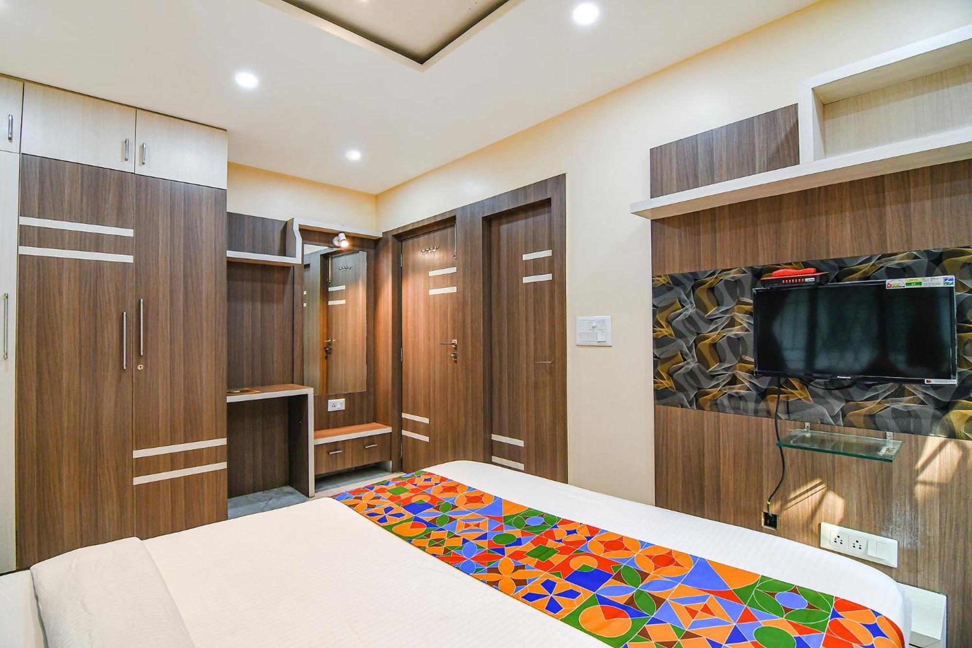 Fabexpress Scholer Motel โกลกาตา ภายนอก รูปภาพ